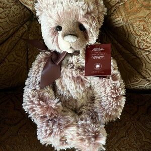 Charlie Bears Oryn CB252536B Oryn is Designed by Isabelle Lee